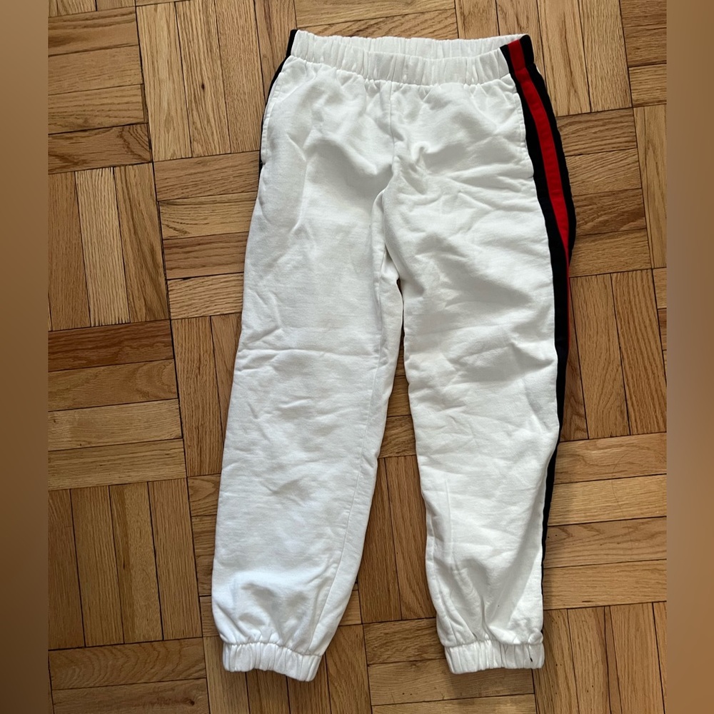 Brandy Melville closed bottom sweatpants